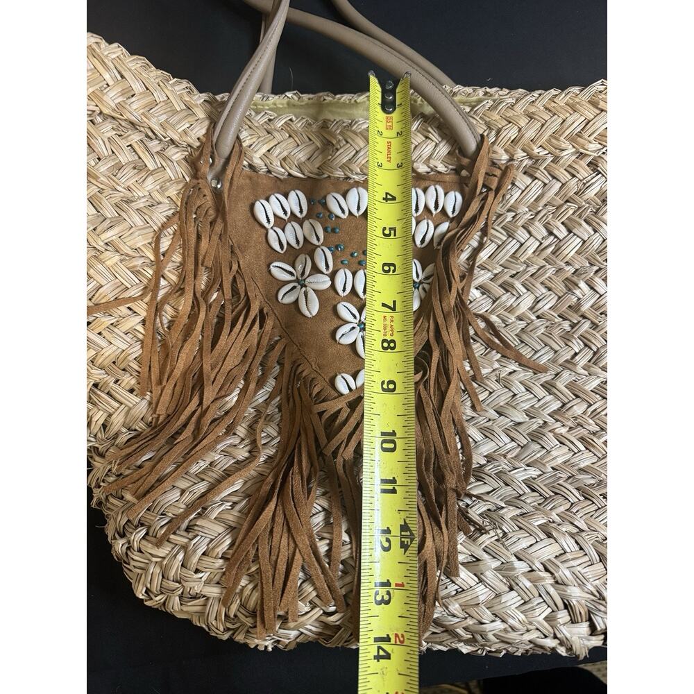 NWT BAY SKY Vegan Huge Beach Bag- Faux Leather Fringe Cowrie Shells Zip Close - Picture 9 of 10